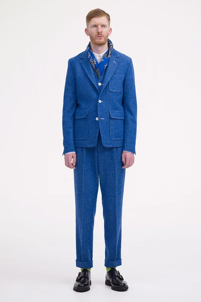 Look 12